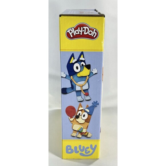 Play-Doh Bluey Make ‘n Mash Costumes Play Dough Set New Factory Sealed - Picture 5 of 7